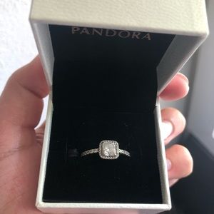 Pandora Ring